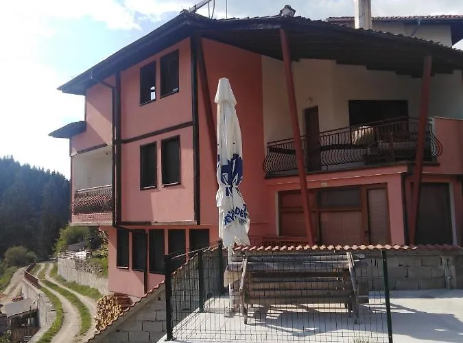 Guest house родопи Dospat